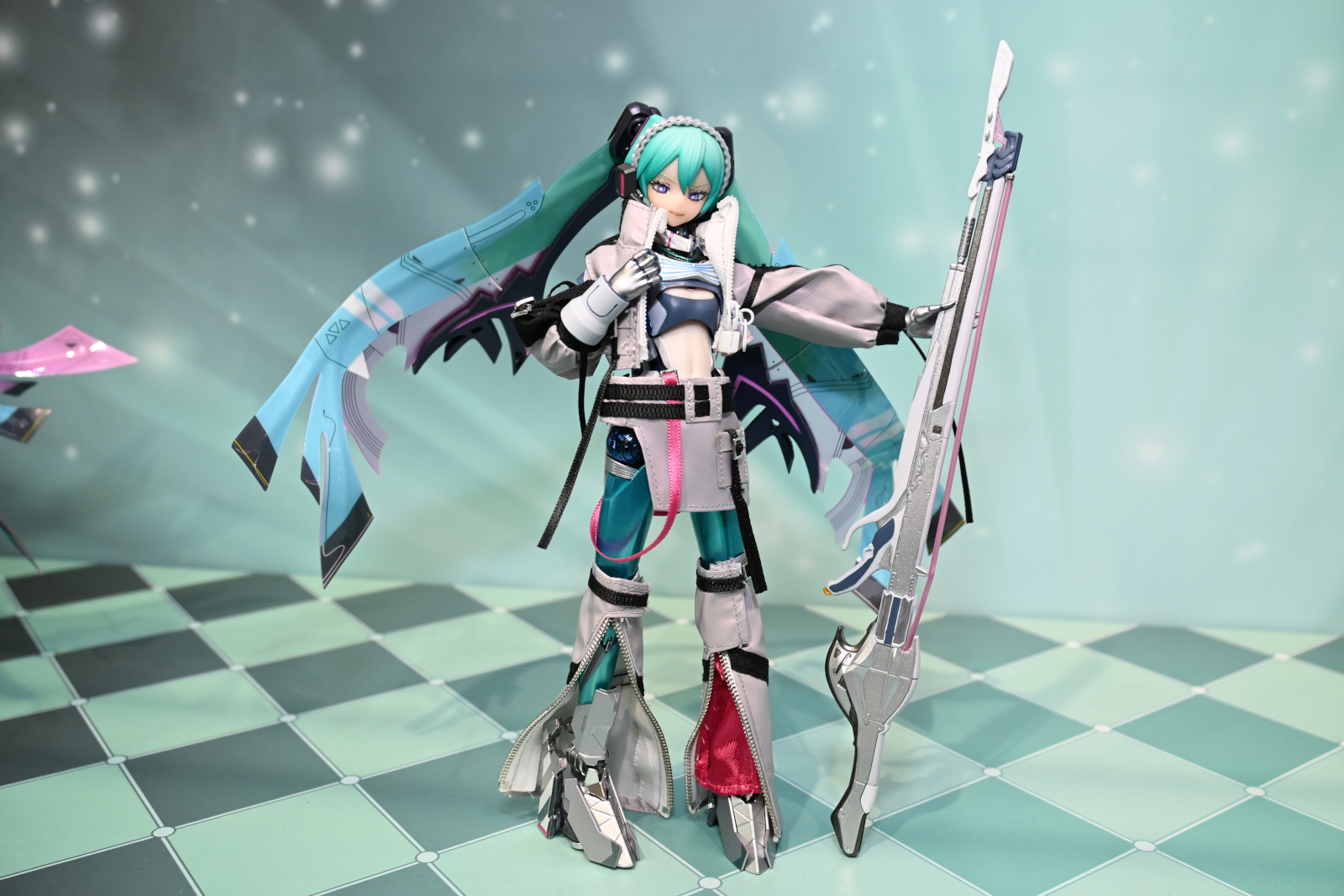 初音ミクがMETAL BUILDに参戦！メカデザインの合金可動フィギュアが秋葉原に集結